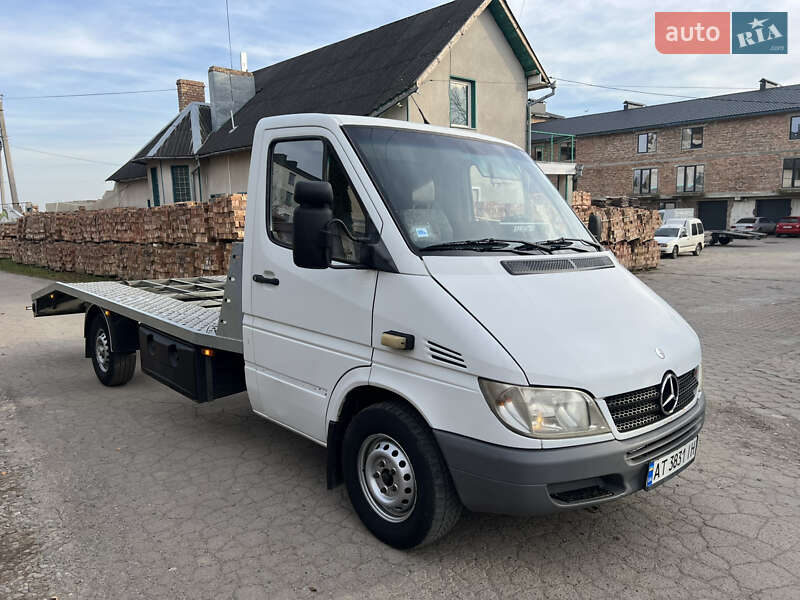 Эвакуатор Mercedes-Benz Sprinter 2003 в Коломые