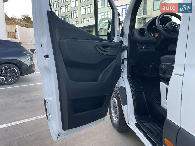 Грузовой фургон Mercedes-Benz Sprinter 2023 в Одессе