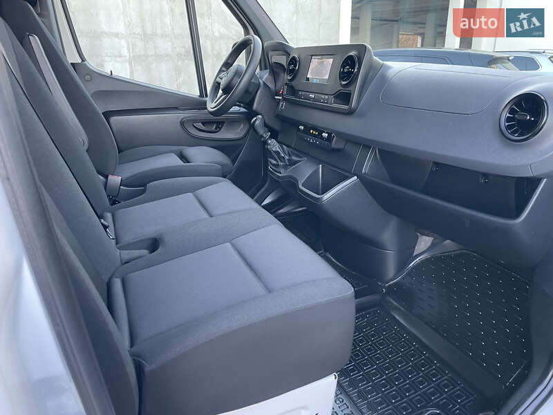 Грузовой фургон Mercedes-Benz Sprinter 2023 в Одессе