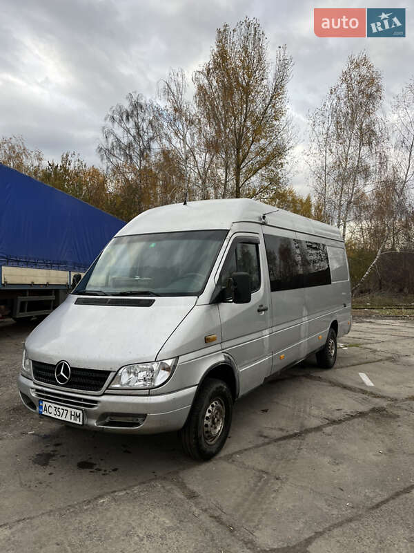 Мінівен Mercedes-Benz Sprinter 2005 в Нововолинську фото 2 Мінівен Mercedes-Benz Sprinter 2005 в Нововолинську