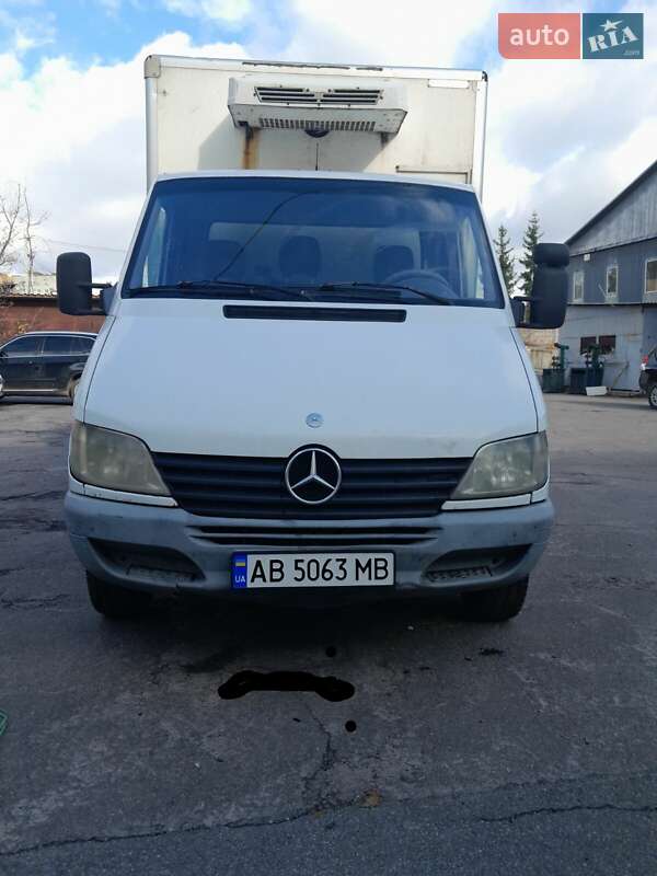 Рефрижератор Mercedes-Benz Sprinter 2001 в Виннице фото 2 Рефрижератор Mercedes-Benz Sprinter 2001 в Виннице