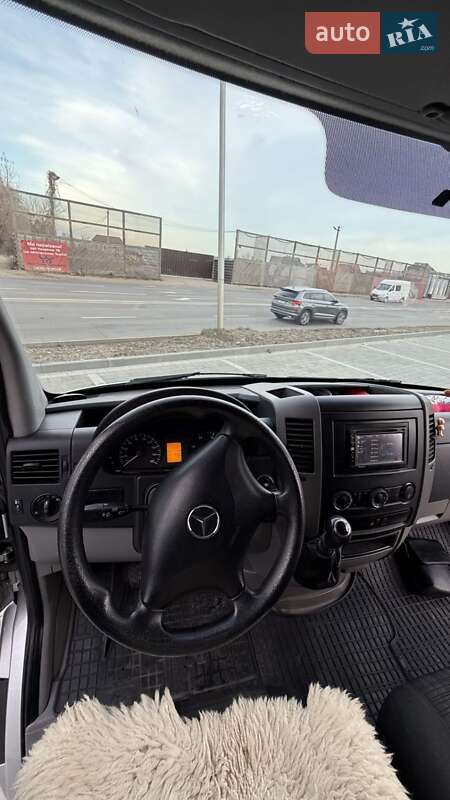 Грузовой фургон Mercedes-Benz Sprinter 2014 в Ивано-Франковске фото 4 Грузовой фургон Mercedes-Benz Sprinter 2014 в Ивано-Франковске