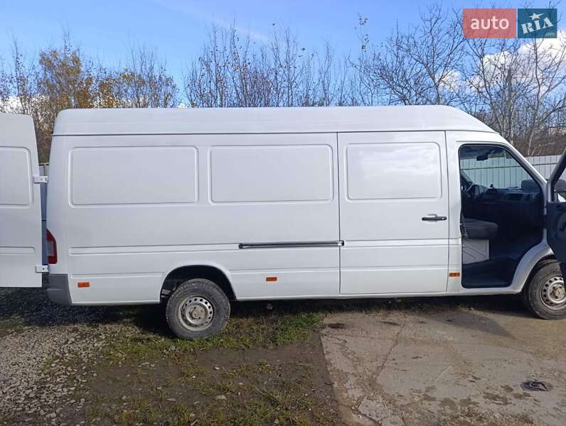 Вантажний фургон Mercedes-Benz Sprinter 2005 в Львові