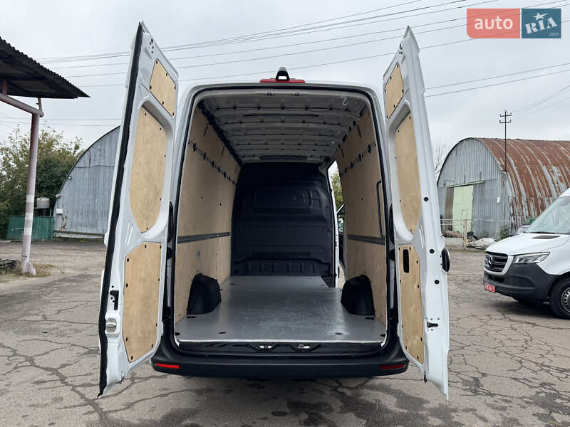 Грузовой фургон Mercedes-Benz Sprinter 2020 в Ровно