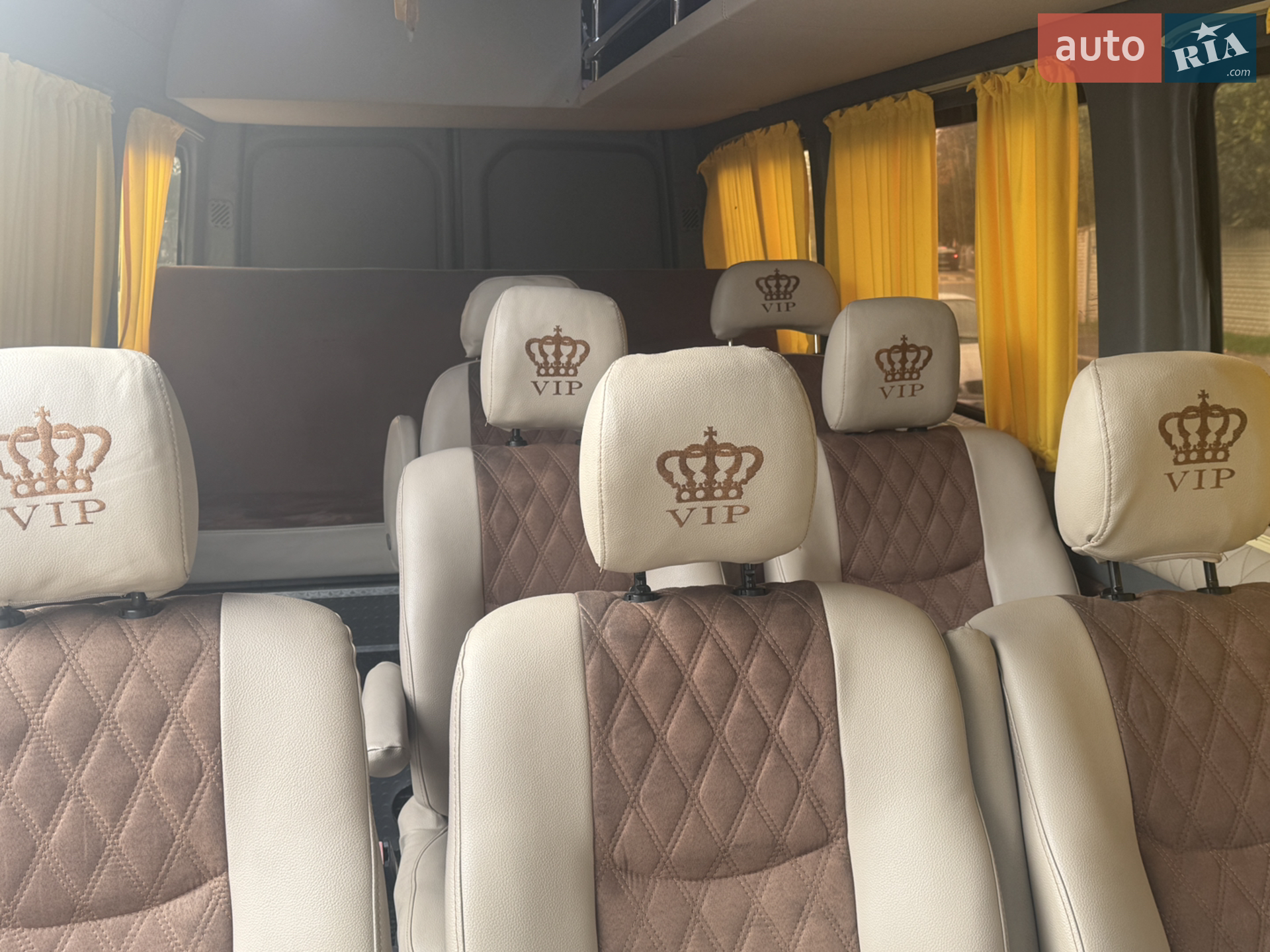 2010 Mercedes-Benz Sprinter - мініатюра 8