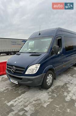 Вантажний фургон Mercedes-Benz Sprinter 2011 в Львові
