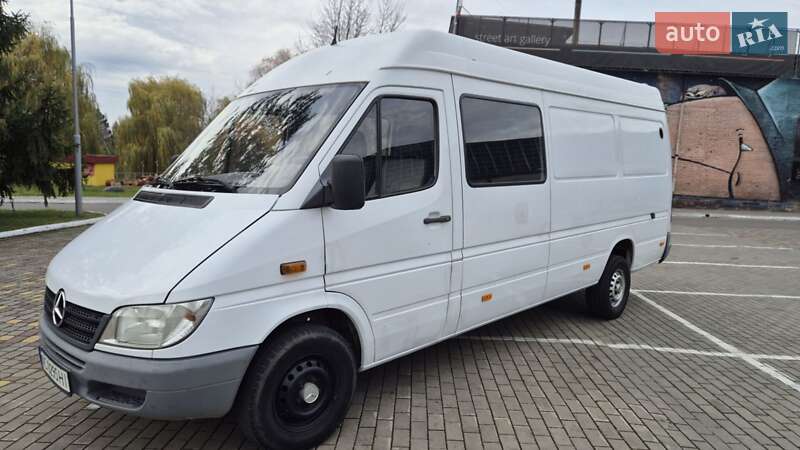 Грузовой фургон Mercedes-Benz Sprinter 2004 в Луцке