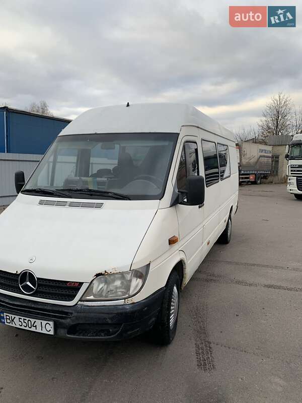 Mercedes-Benz Sprinter 2001