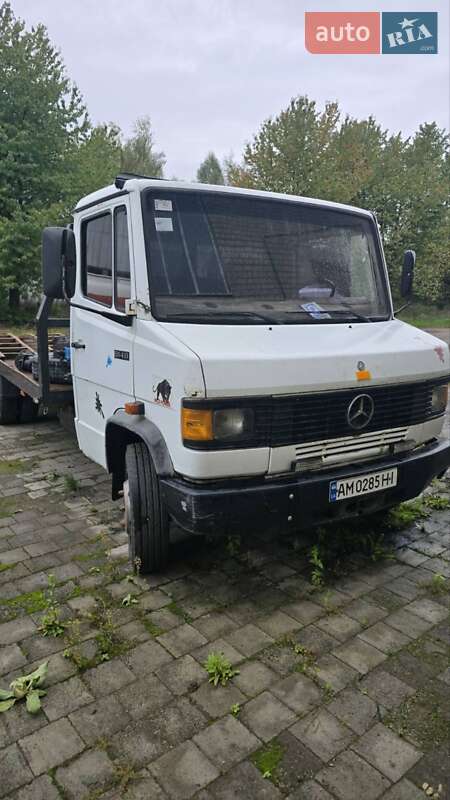 Эвакуатор Mercedes-Benz Sprinter 1995 в Радивилове фото 3 Эвакуатор Mercedes-Benz Sprinter 1995 в Радивилове