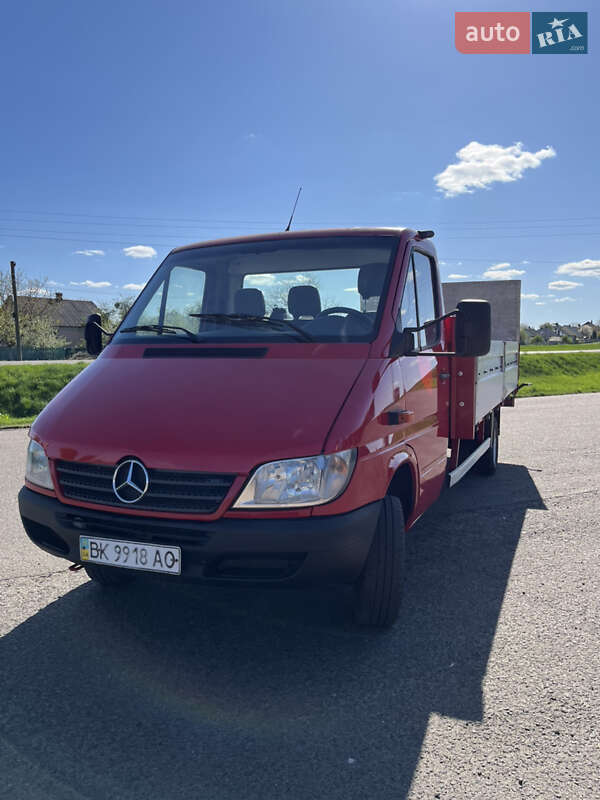 Mercedes-Benz Sprinter 2006