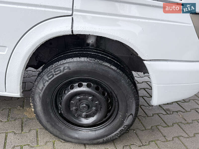 Грузопассажирский фургон Mercedes-Benz Sprinter 2005 в Хмельницком фото 7 Грузопассажирский фургон Mercedes-Benz Sprinter 2005 в Хмельницком