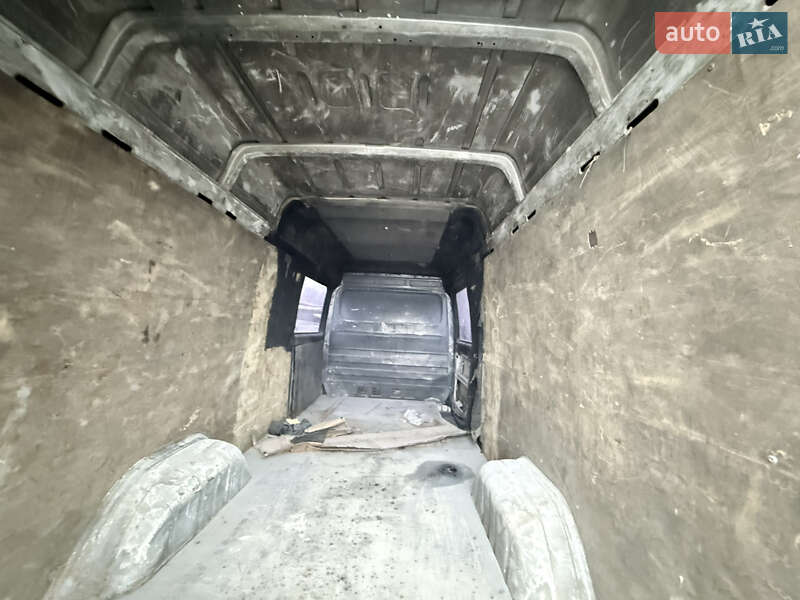 Грузопассажирский фургон Mercedes-Benz Sprinter 2005 в Хмельницком фото 14 Грузопассажирский фургон Mercedes-Benz Sprinter 2005 в Хмельницком