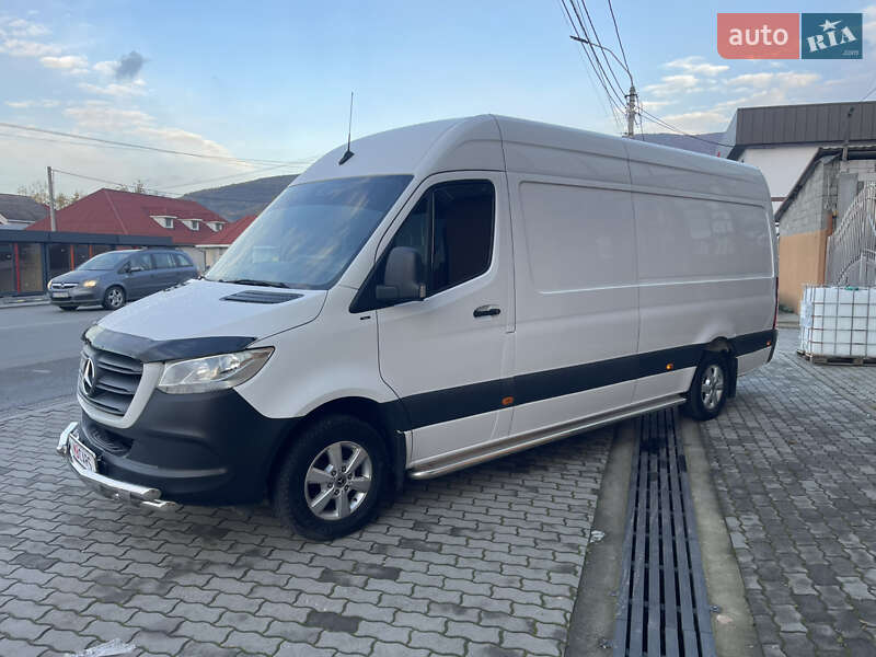 Вантажний фургон Mercedes-Benz Sprinter 2018 в Ужгороді фото 4 Вантажний фургон Mercedes-Benz Sprinter 2018 в Ужгороді