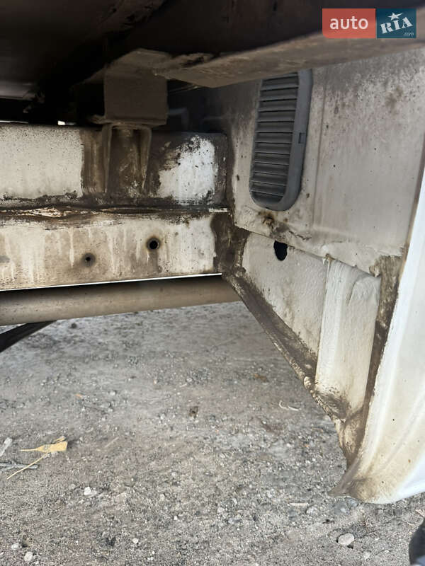 Грузовой фургон Mercedes-Benz Sprinter 2004 в Днепре фото 10 Грузовой фургон Mercedes-Benz Sprinter 2004 в Днепре