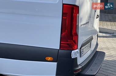 Грузовой фургон Mercedes-Benz Sprinter 2021 в Николаеве