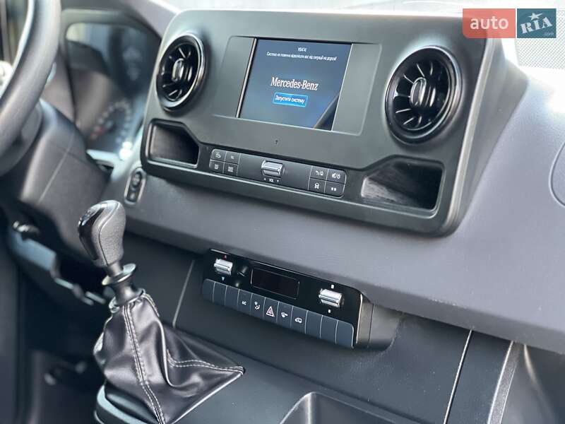Вантажний фургон Mercedes-Benz Sprinter 2021 в Миколаєві фото 44 Вантажний фургон Mercedes-Benz Sprinter 2021 в Миколаєві