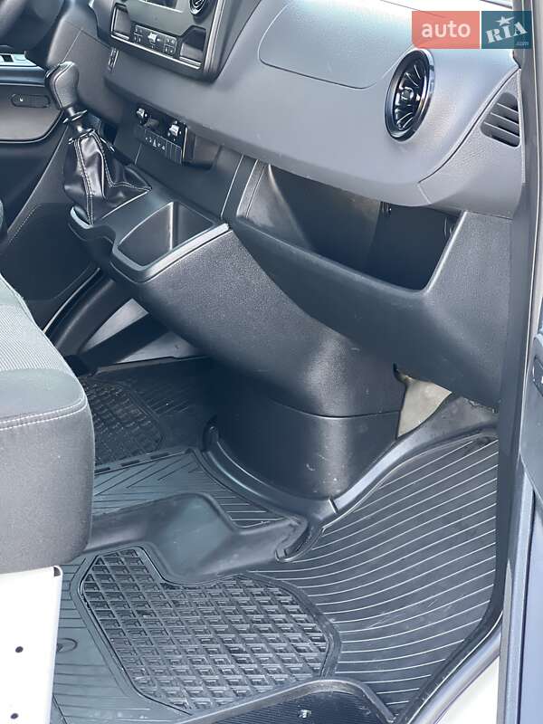 Вантажний фургон Mercedes-Benz Sprinter 2021 в Миколаєві фото 47 Вантажний фургон Mercedes-Benz Sprinter 2021 в Миколаєві