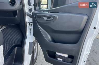 Грузовой фургон Mercedes-Benz Sprinter 2021 в Николаеве