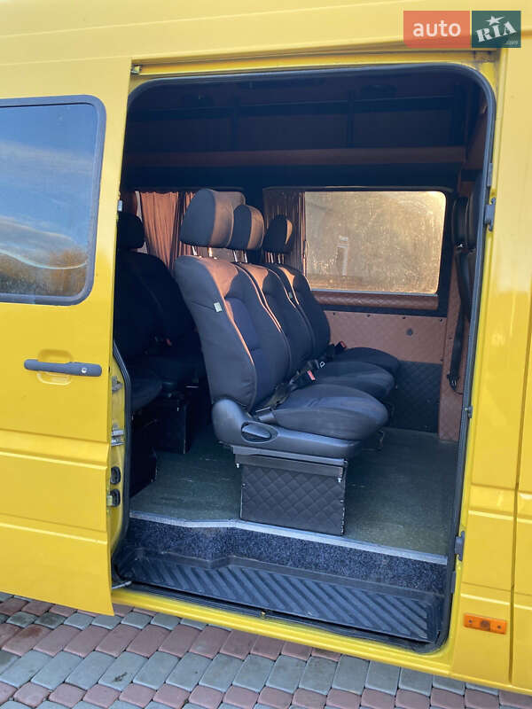 Другие автобусы Mercedes-Benz Sprinter 2006 в Хусте