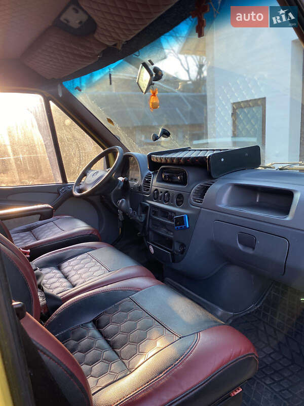 Другие автобусы Mercedes-Benz Sprinter 2006 в Хусте