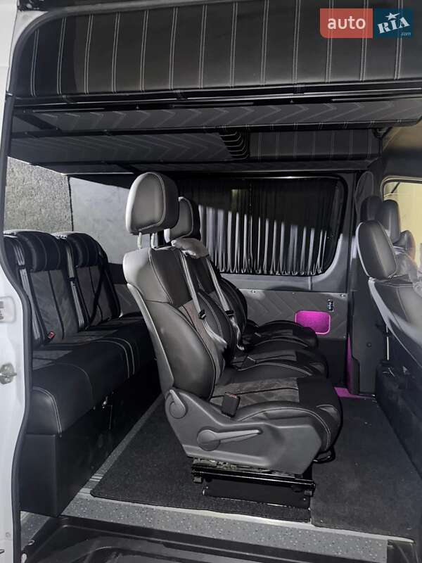 Вантажопасажирський фургон Mercedes-Benz Sprinter 2019 в Чернівцях