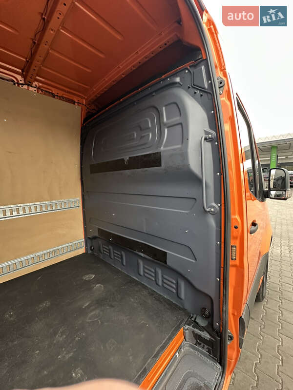 Грузовой фургон Mercedes-Benz Sprinter 2021 в Луцке