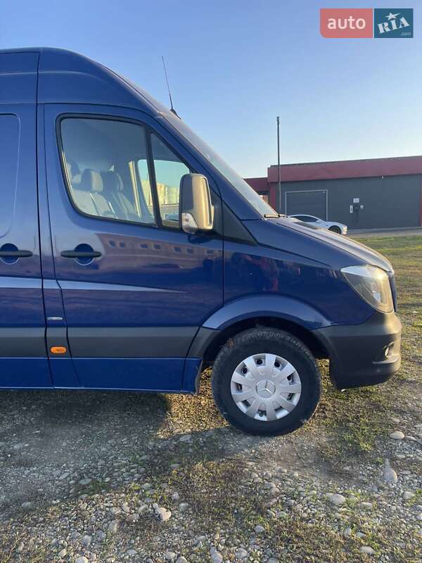 Грузовой фургон Mercedes-Benz Sprinter 2017 в Виноградове фото 2 Грузовой фургон Mercedes-Benz Sprinter 2017 в Виноградове