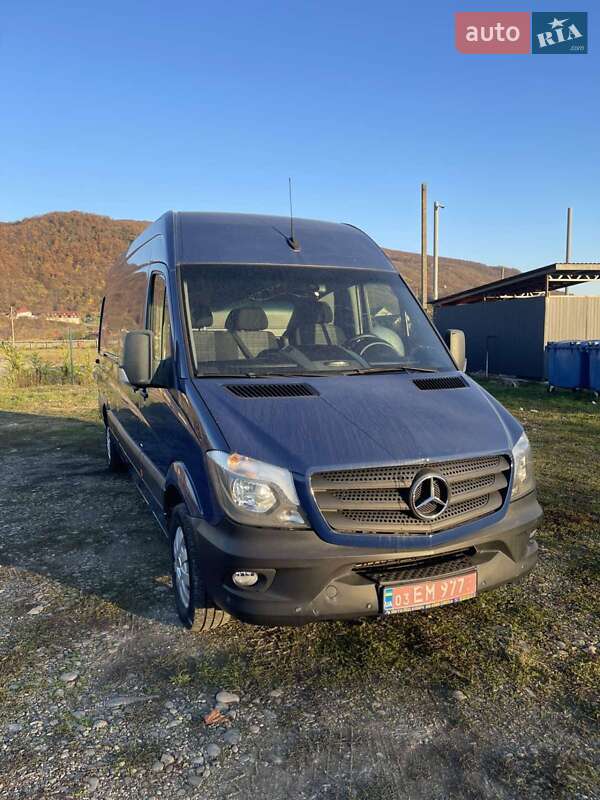 Грузовой фургон Mercedes-Benz Sprinter 2017 в Виноградове фото 11 Грузовой фургон Mercedes-Benz Sprinter 2017 в Виноградове