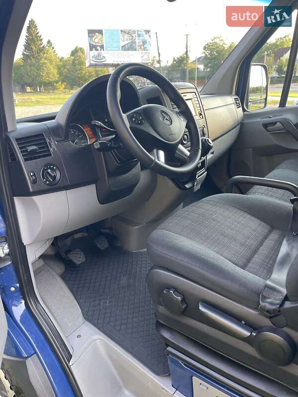 Грузовой фургон Mercedes-Benz Sprinter 2017 в Виноградове фото 6 Грузовой фургон Mercedes-Benz Sprinter 2017 в Виноградове