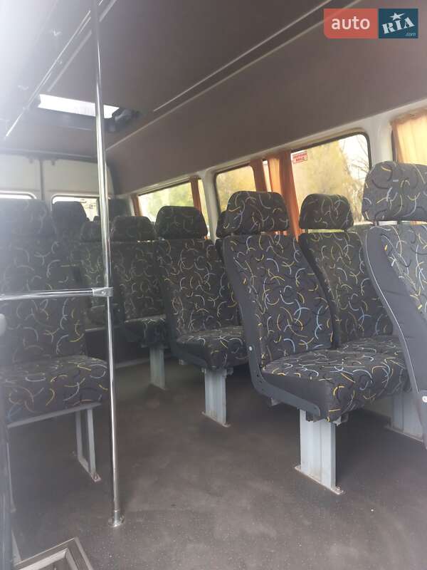 Інші автобуси Mercedes-Benz Sprinter 2000 в Кривому Розі фото 3 Інші автобуси Mercedes-Benz Sprinter 2000 в Кривому Розі