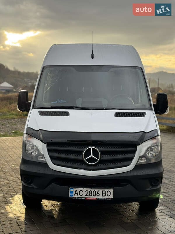 Вантажний фургон Mercedes-Benz Sprinter 2014 в Іршаві фото 4 Вантажний фургон Mercedes-Benz Sprinter 2014 в Іршаві