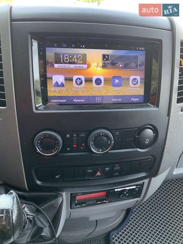 Вантажний фургон Mercedes-Benz Sprinter 2011 в Львові