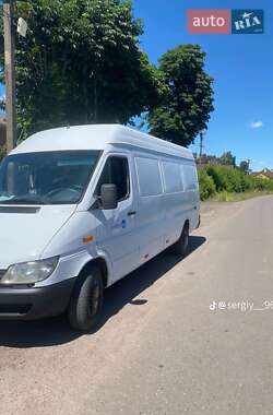 Вантажний фургон Mercedes-Benz Sprinter 2002 в Львові