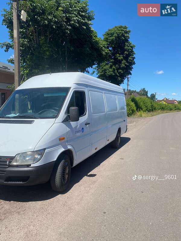 Mercedes-Benz Sprinter 2002 Mercedes-Benz Sprinter 2002