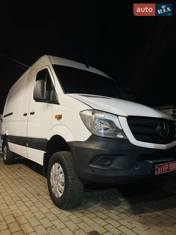 Вантажний фургон Mercedes-Benz Sprinter 2017 в Києві