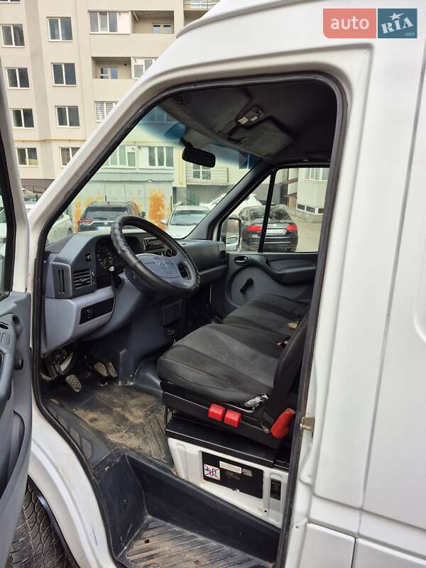 Грузовой фургон Mercedes-Benz Sprinter 1999 в Тернополе фото 6 Грузовой фургон Mercedes-Benz Sprinter 1999 в Тернополе