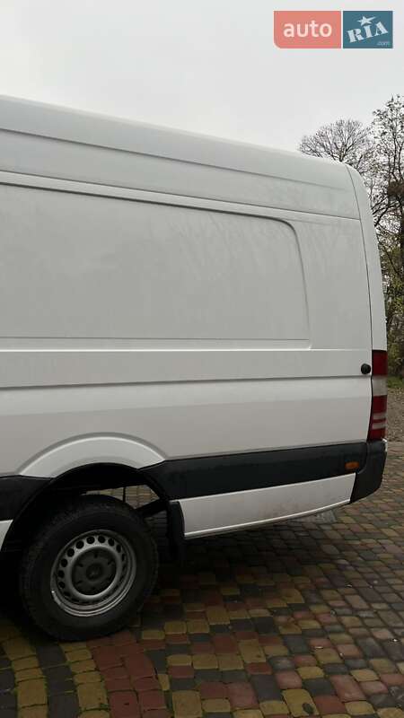 Микроавтобус Mercedes-Benz Sprinter 2011 в Черновцах