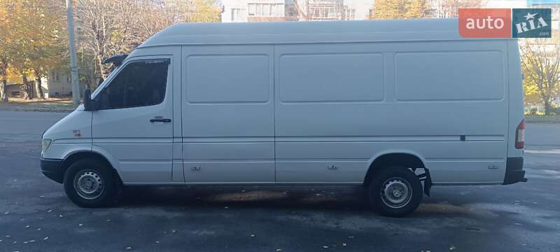 Грузовой фургон Mercedes-Benz Sprinter 1998 в Хмельницком