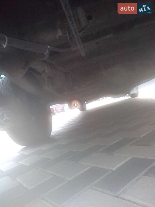 Микроавтобус Mercedes-Benz Sprinter 2003 в Николаеве фото 16 Микроавтобус Mercedes-Benz Sprinter 2003 в Николаеве