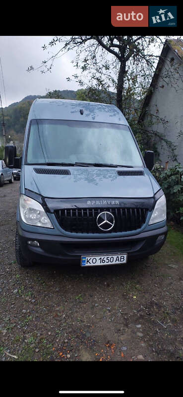 Мікроавтобус Mercedes-Benz Sprinter 2010 в Ужгороді фото 10 Мікроавтобус Mercedes-Benz Sprinter 2010 в Ужгороді
