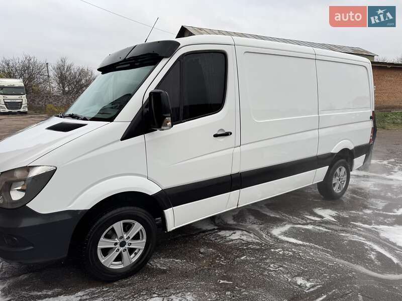 Вантажний фургон Mercedes-Benz Sprinter 2013 в Прилуках фото 2 Вантажний фургон Mercedes-Benz Sprinter 2013 в Прилуках