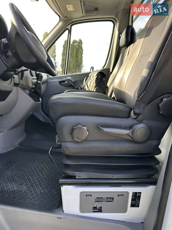 Платформа Mercedes-Benz Sprinter 2019 в Дубні