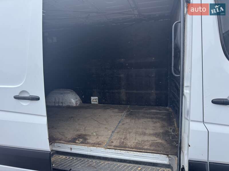 Вантажний фургон Mercedes-Benz Sprinter 2013 в Прилуках фото 12 Вантажний фургон Mercedes-Benz Sprinter 2013 в Прилуках