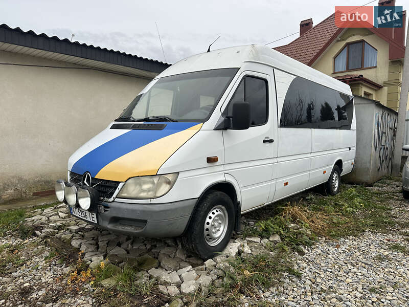 Mercedes-Benz Sprinter 2002