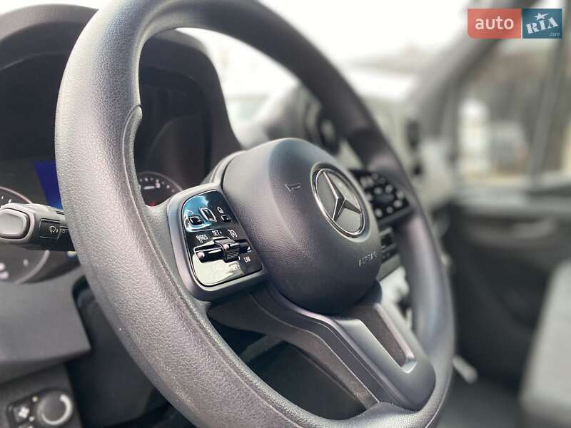 Вантажний фургон Mercedes-Benz Sprinter 2023 в Хусті фото 30 Вантажний фургон Mercedes-Benz Sprinter 2023 в Хусті