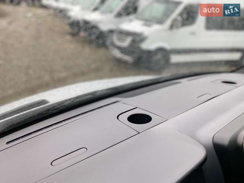 Вантажний фургон Mercedes-Benz Sprinter 2023 в Хусті фото 38 Вантажний фургон Mercedes-Benz Sprinter 2023 в Хусті
