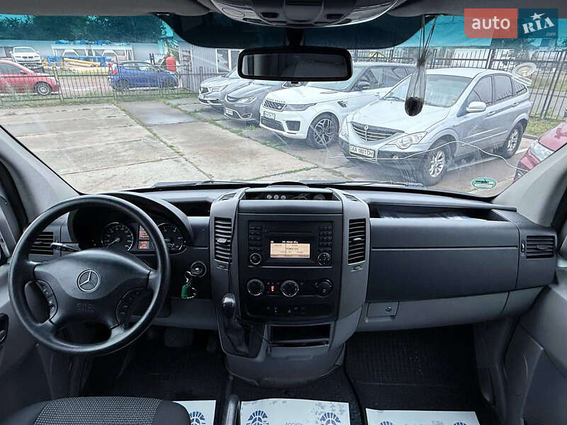 Вантажний фургон Mercedes-Benz Sprinter 2011 в Києві фото 15 Вантажний фургон Mercedes-Benz Sprinter 2011 в Києві