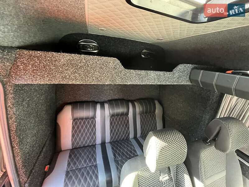 Грузовой фургон Mercedes-Benz Sprinter 2006 в Тлумаче фото 17 Грузовой фургон Mercedes-Benz Sprinter 2006 в Тлумаче