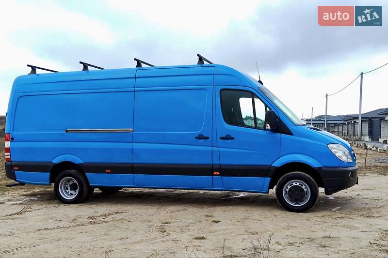 Вантажний фургон Mercedes-Benz Sprinter 2011 в Рівному