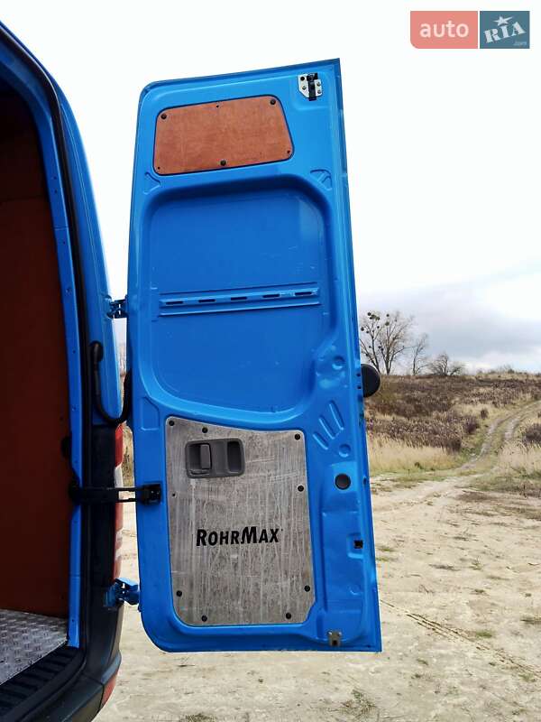 Вантажний фургон Mercedes-Benz Sprinter 2011 в Рівному